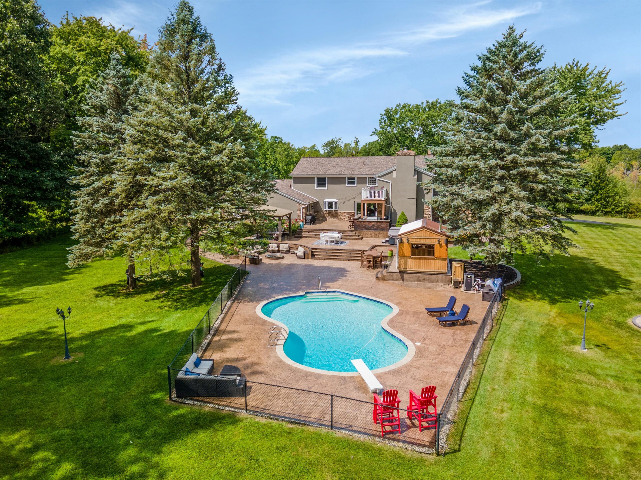 Professionally photographed Oakland County listing by Peg Dilworth-Hunt
